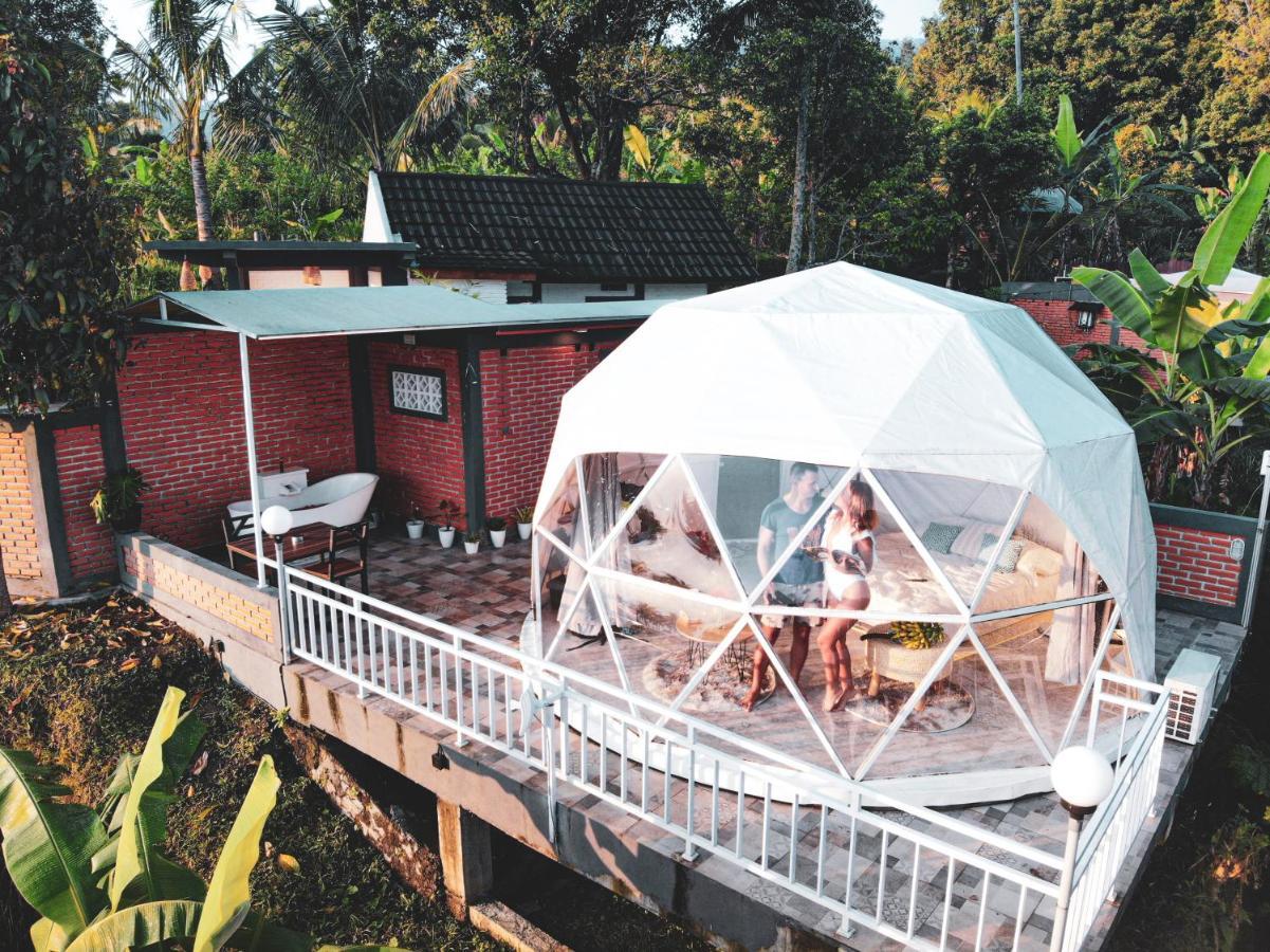 Moondock Luxury Camp Hotel Munduk Exterior foto