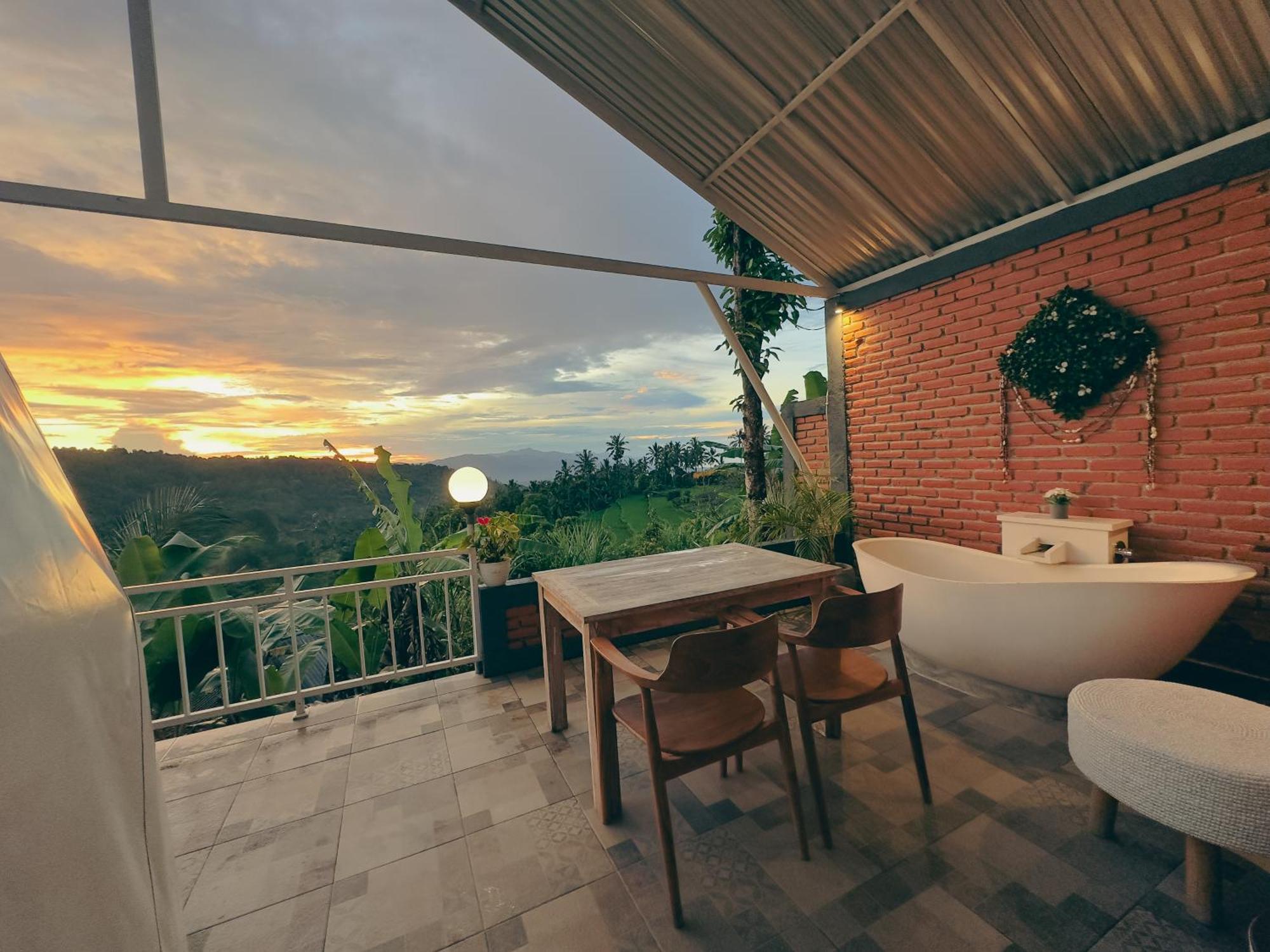 Moondock Luxury Camp Hotel Munduk Exterior foto